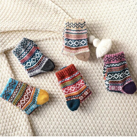 Nordic style wool winter socks